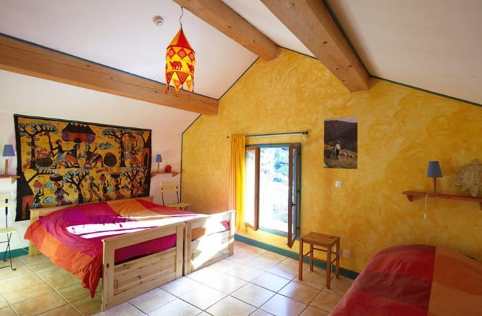 Le Mas Franc Bed & Breakfast Enveitg Exterior photo